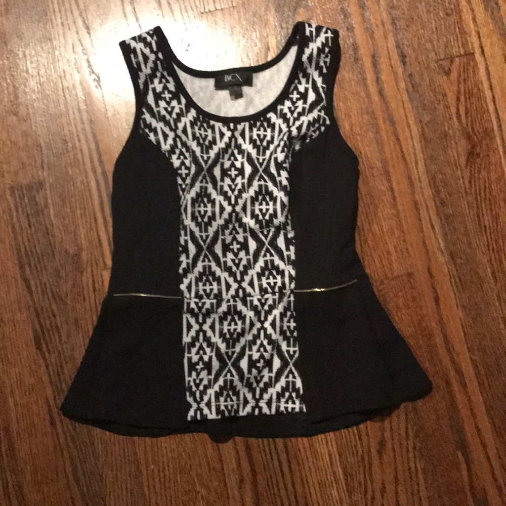 Sleeveless peplum top